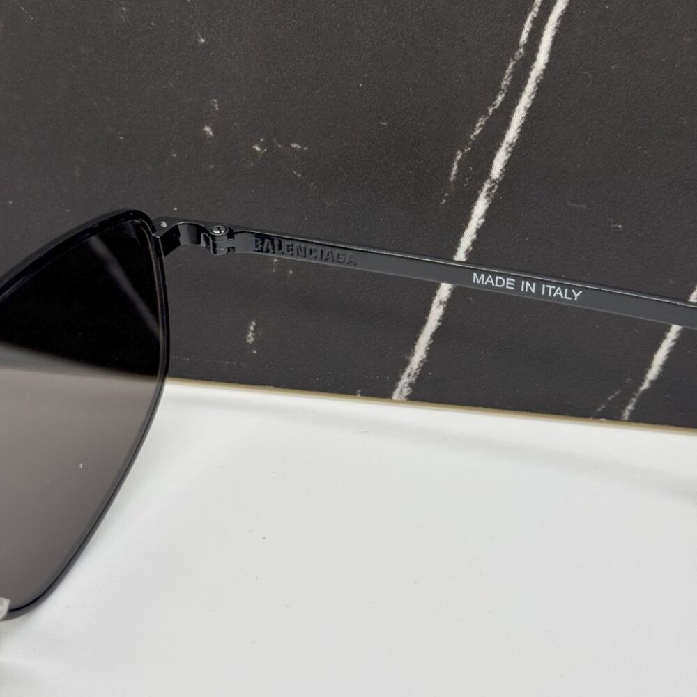 NEW BALENCIAGA BB0277S 001 UNISEX BLACK SUNGLASSES - Picture 9 of 10